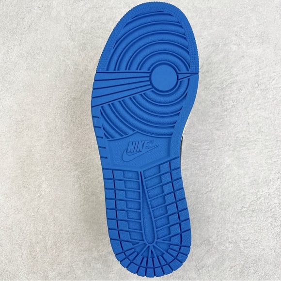 Travis Scott X Air Jordan 1 Low Fragment Design